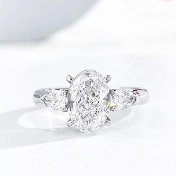 Oval Trilobite Stone Lab-grown Diamond Ring