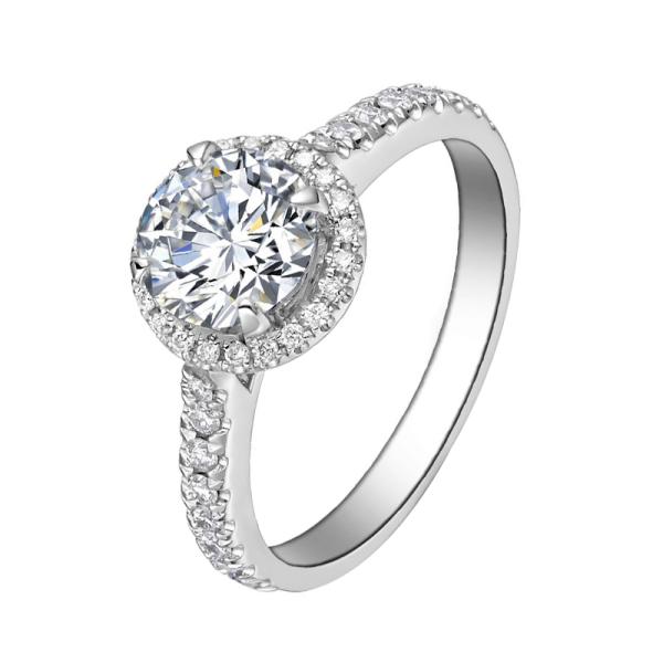 Round-shaped Lab-grown Diamond Rings