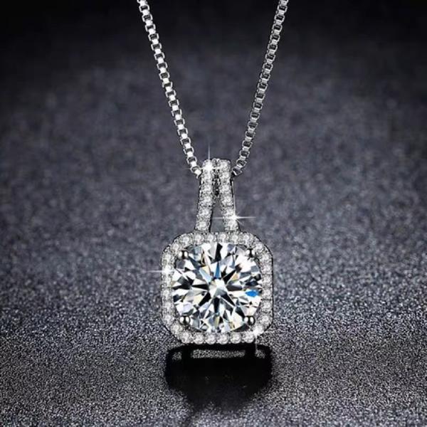 Lab Grown Diamond Square-shaped wrapped necklaces