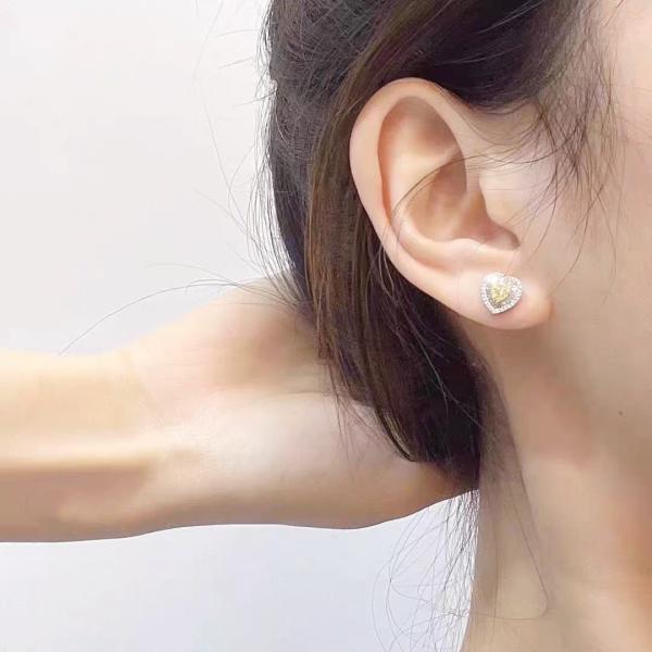 Lab grown diamond Inlaid heart shape earrings